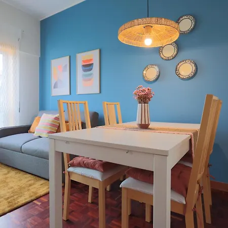 & Sunny In The Arts District Apartment *